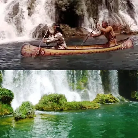 Unique 100 Y Old Dalmatian 3 Bedrooms House, Under Mountain, 14km Np Krka,30 Mins Drive To * Razvode