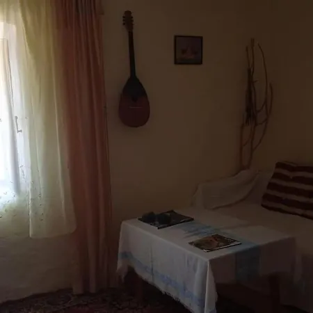 Prázdninový dům Unique 100 Y Old Dalmatian 3 Bedrooms House, Under Mountain, 14km Np Krka,30 Mins Drive To Razvode